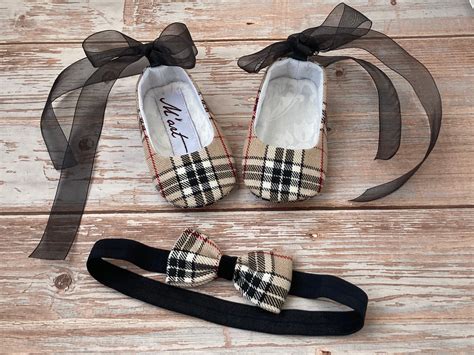 Adorable Bow Detail: Burberry Infant Shoes 